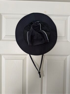 AMAZON Employee Luly Sun Brim Bucket Boonie Adjustable Hat (ONE SIZE)
